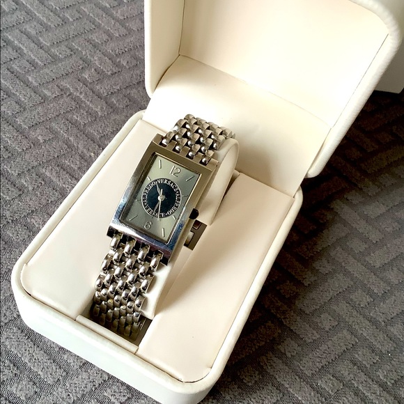 Mens Versace stainless steel watch 🌟🌟🌟